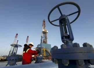 Oil prices are rising after declining for four weeks