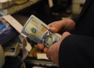 Al-Rikabi: The battle with the dollar is almost over, and we will reach the official price soon