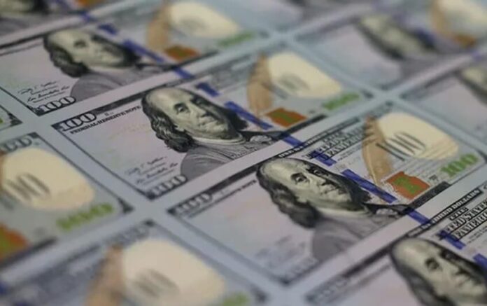 Trade Bank of Iraq receives shipments of US dollars