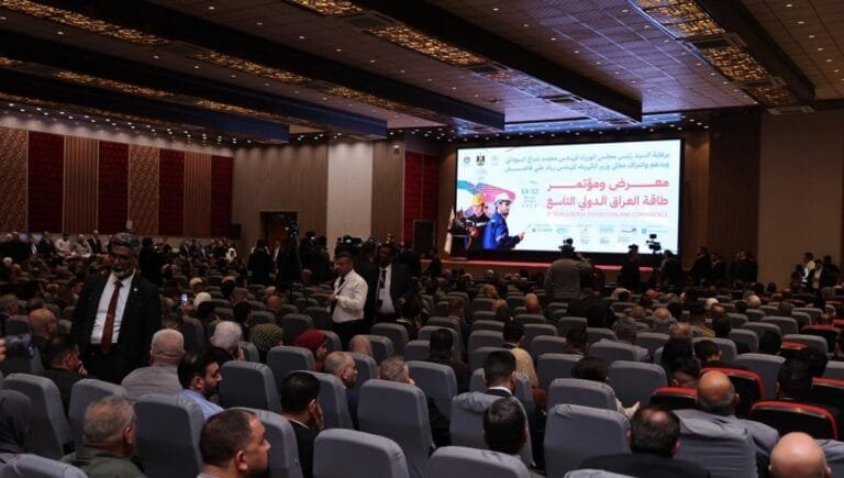 Iraqi Electricity presents its plans to raise energy production rates to international companies