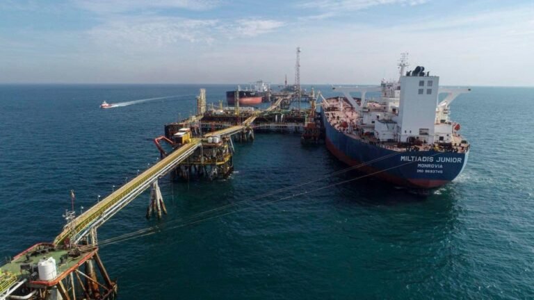 Iraqs oil exports to the US rose to 226000 bpd