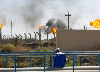 Iraq is moving to open investment in 10 oil sites to enhance gas production