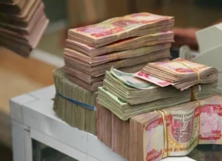 The head of the Rights Bloc announces the good news of extinguishing advances and loans to the martyrs and wounded of the crowd