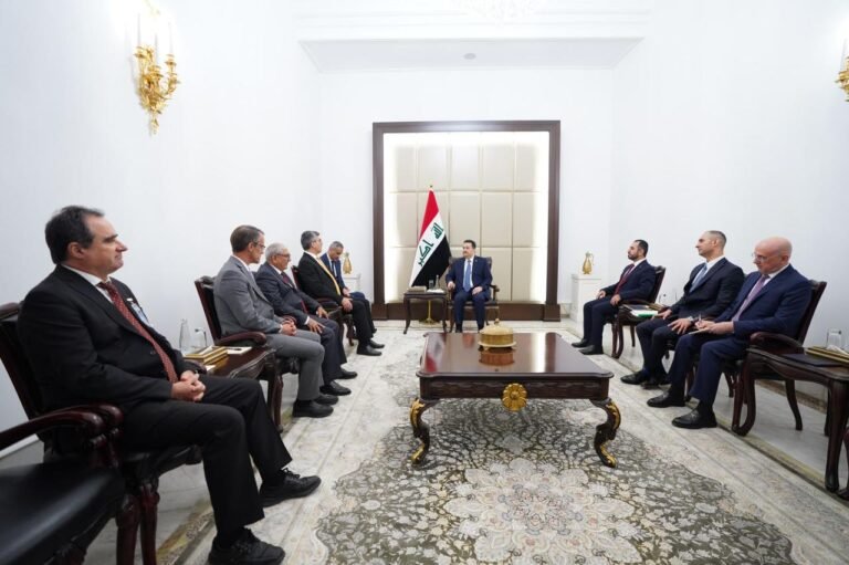 Al Sudani announces the imminent formation of a directorate concerned with the affairs of the Iraqi community in the world