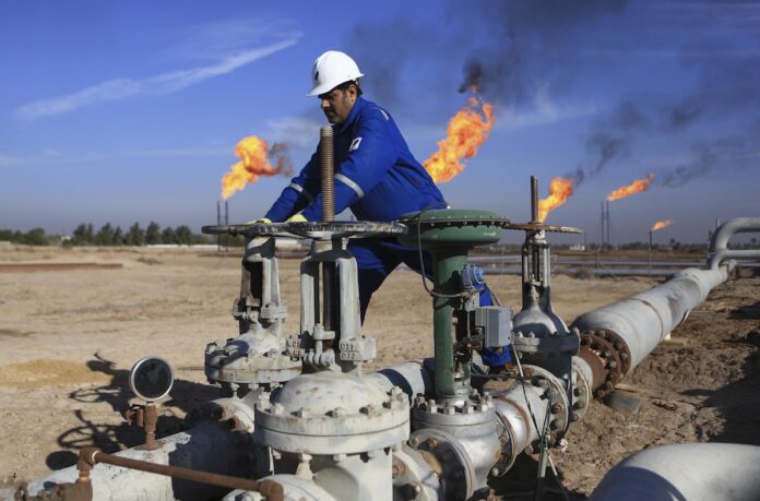 Iraq's production of petroleum derivatives may decrease by half!