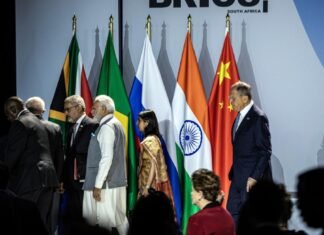 G7 versus BRICS