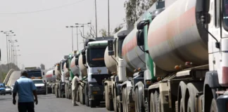 Oil supplies Anbar with 39 trucks loaded with gasoline to reduce the fuel scarcity crisis