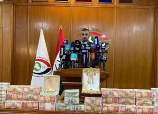 Kuwait arrests two Iraqis embezzled 124 million