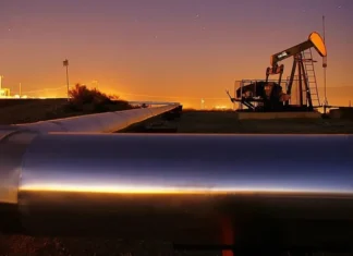 Oil prices fall as US crude inventories rise