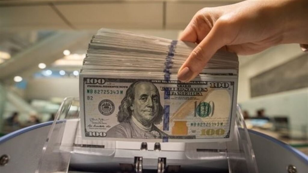 Foreign banks dive into the currency auction and Iraqi banks eyes are white. Whats the secret