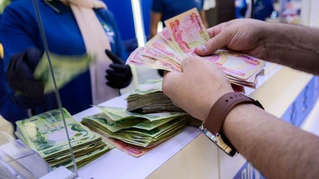 Source Iraqi Finance Committee head announces delegation to review KRI salaries next week