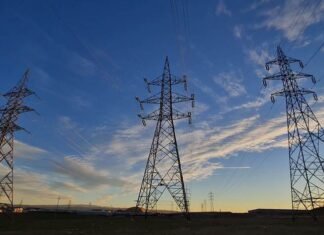 Iraq buys 900 MW of power from Kurdistan Region daily: Ministry