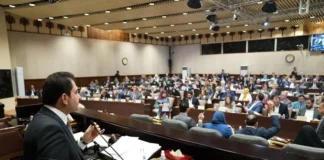 To pass important legislation, Parliament is moving towards extending its legislative term for 30 days