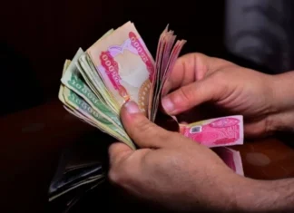 Completing the procedures for disbursing retirees’ salaries for the current month of November