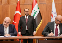 Minister of Electricity sponsors signing of contract to build 3 transformer stations in southern Iraq with international funding