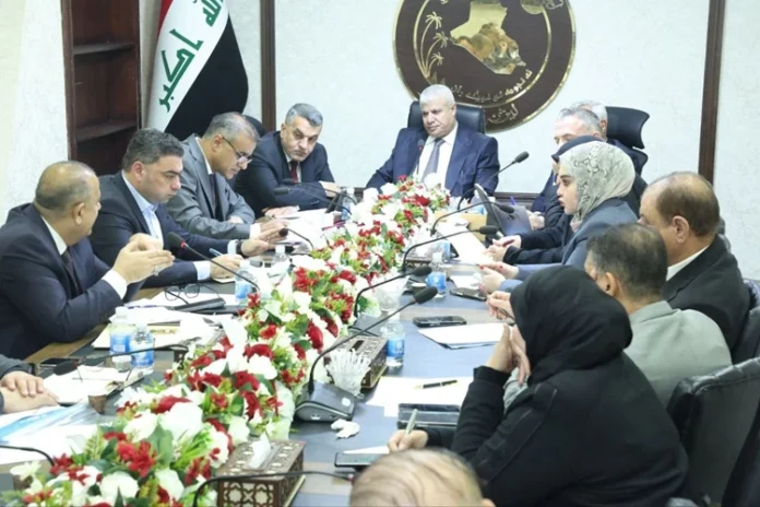 Parliamentary Energy Committee discusses electricity, production, distribution and stalled projects