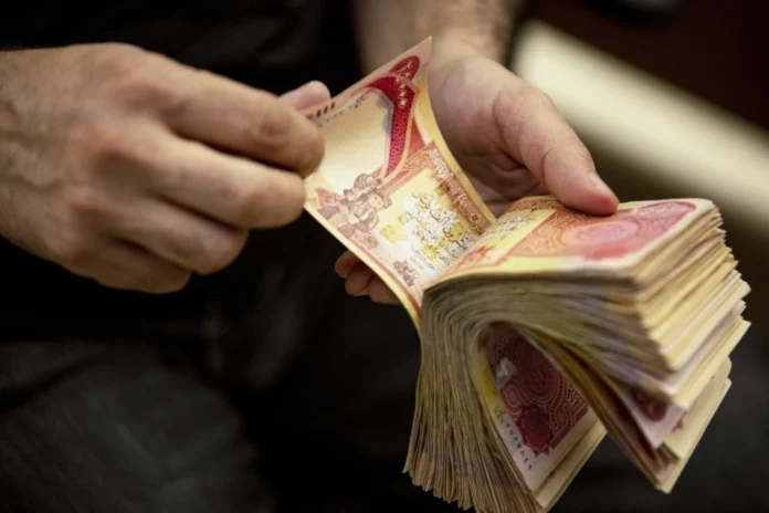 The government completes the budget schedules amid a deficit that affects jobs and services in Iraq.