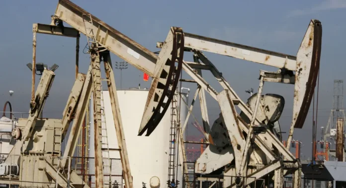 Oil up as market watches US-China trade talks