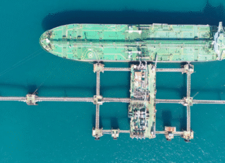 Oil climbs on US China truce and geopolitical hopes