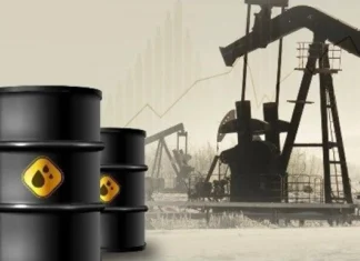 Oil prices decline amid anticipation of developments in the war in Ukraine.