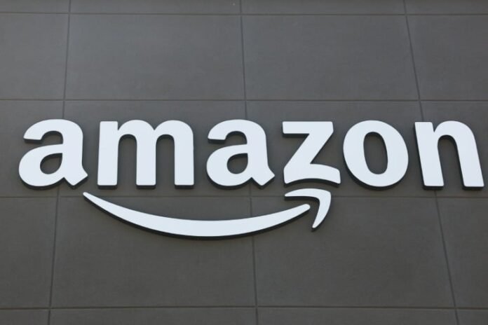 Amazons cloud services hit by global outage