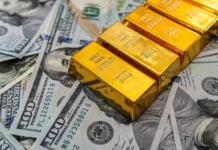 Gold declines as the dollar rises and US inflation data is awaited. Gold declines as the dollar rises and US inflation data is awaited.
