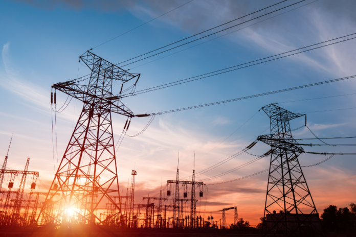 Iraq activates 400-kV transmission line to boost power supply