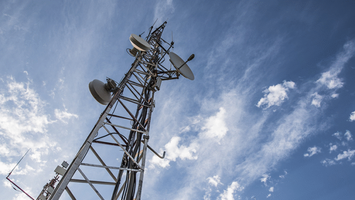 The US agrees to sell an advanced communications system to Iraq. 1