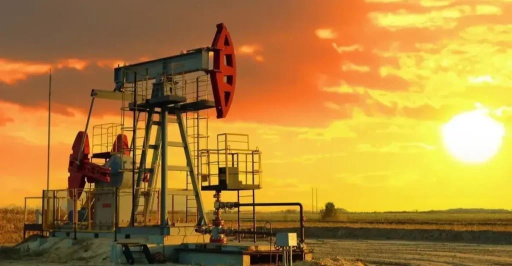 Oil prices record historic third straight annual loss