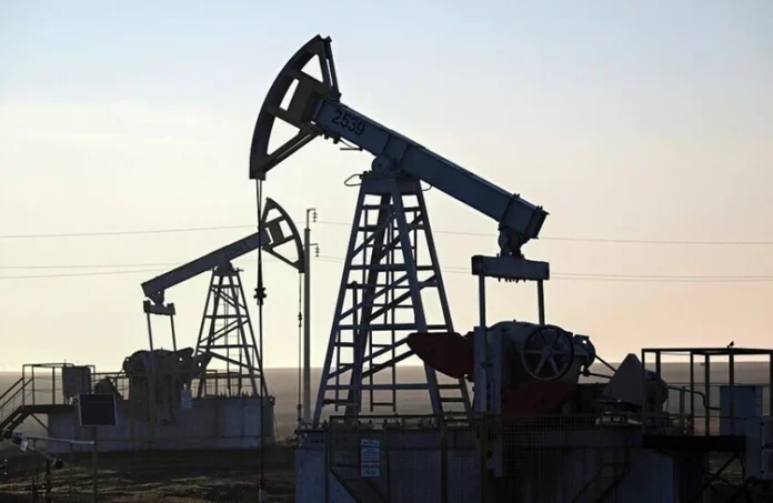 Oil prices remain stable amid anticipation of Ukrainian peace talks. Oil prices remain stable amid anticipation of Ukrainian peace talks.
