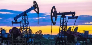 Oil prices tumble with Russia-Ukraine deal in sight