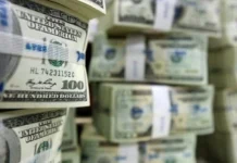 Gold continues its record-breaking rise, and Kiyosaki predicts unprecedented prices.