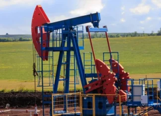 Oil prices rise after Trump backs down on imposing sanctions on Greenland