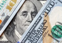 The dollar suffers losses for the second week amid escalating geopolitical tensions.