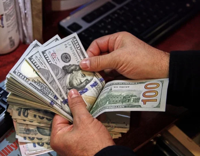 Dollar price today: Stable in Baghdad and a slight decline in Erbil