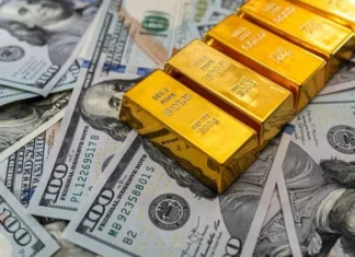 Gold jumps more than 2% as the dollar weakens