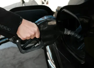 Oil hovers around $100, stocks mixed as Iran war rages Oil hovers around $100, stocks mixed as Iran war rages