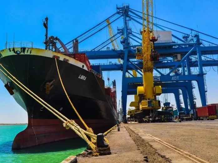 Ports Container entry 24 hours a day to boost Iraqi markets Ports Container entry 24 hours a day to boost Iraqi markets