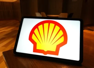 Shell expects demand for liquefied natural gas to grow