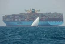 Strait of Hormuz impasse squeezes world shipping Strait of Hormuz impasse squeezes world shipping
