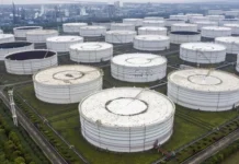 The US administration is withdrawing the first batch from its strategic oil reserve. The US administration is withdrawing the first batch from its strategic oil reserve.