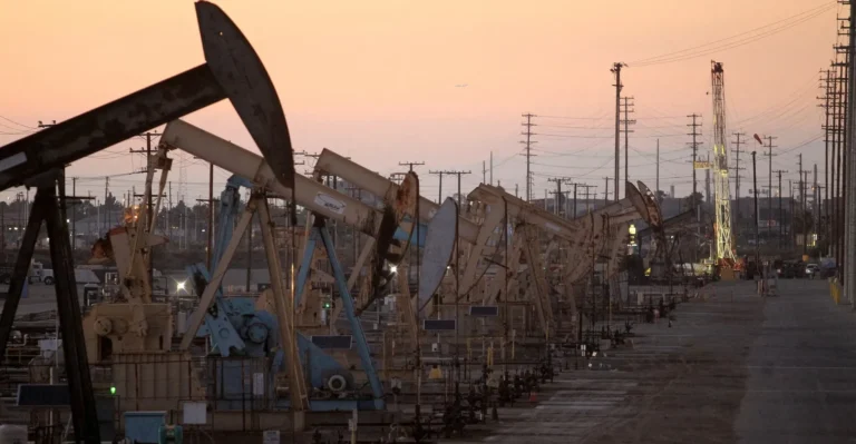 Oil prices slip on ceasefire optimism and Iran talks