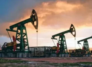 Oil prices suffered sharp losses as markets closed.