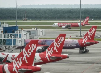 AirAsia signs $19bn deal for 150 Airbus A220 jets