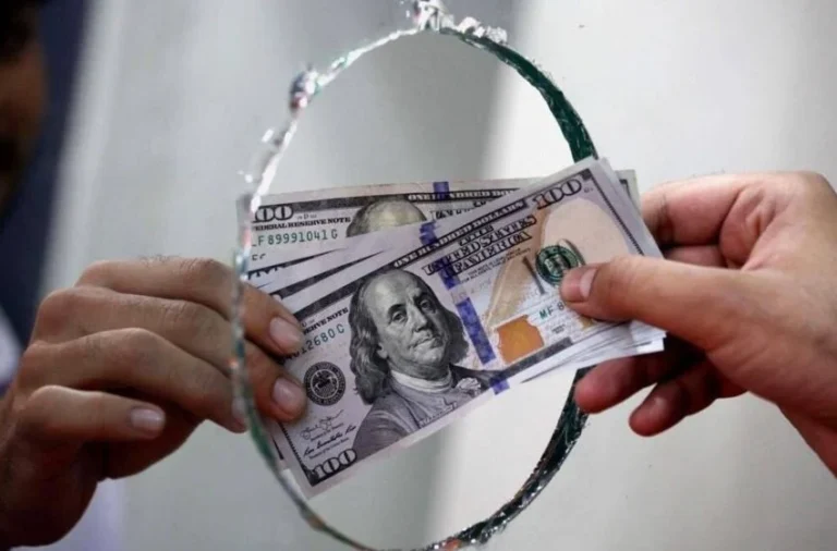 Iraq dollar exchange rates rise slightly in Baghdad and Erbil