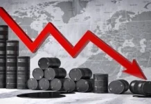 Oil prices fell amid hopes of easing tensions in the Middle East.