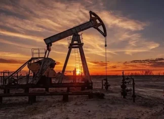 Oil prices rise in global markets