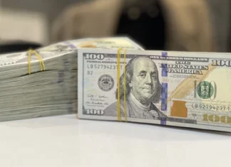 The dollar has fallen again against the dinar in Baghdad and Erbil. The dollar has fallen again against the dinar in Baghdad and Erbil.