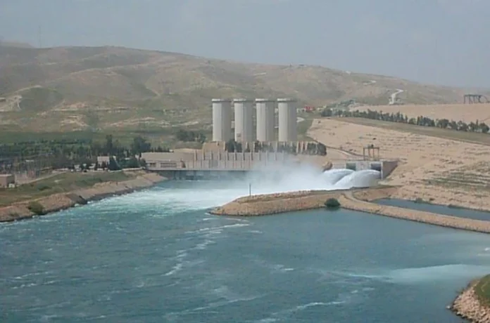 Mosul Dam releases increased to 800 m second towards the Tigris