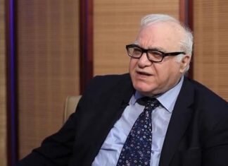 The Prime Minister’s advisor reveals the truth about the public debt situation and the plan to diversify revenues. 2